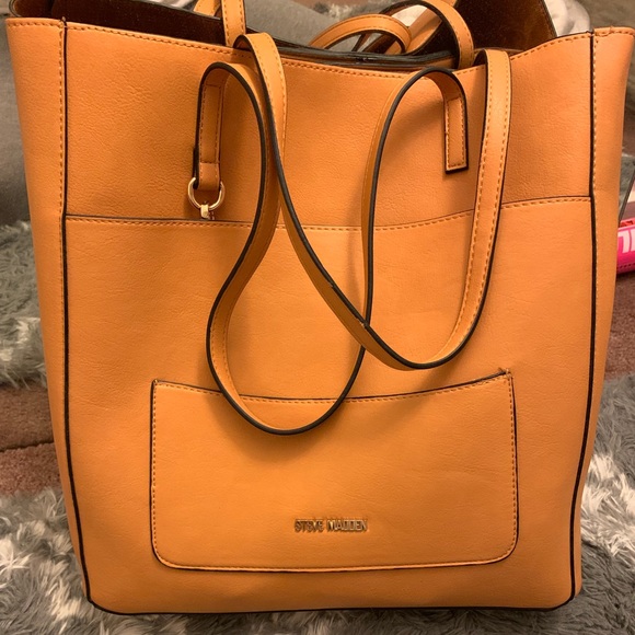 Steve Madden Handbags - Steve Madden purse